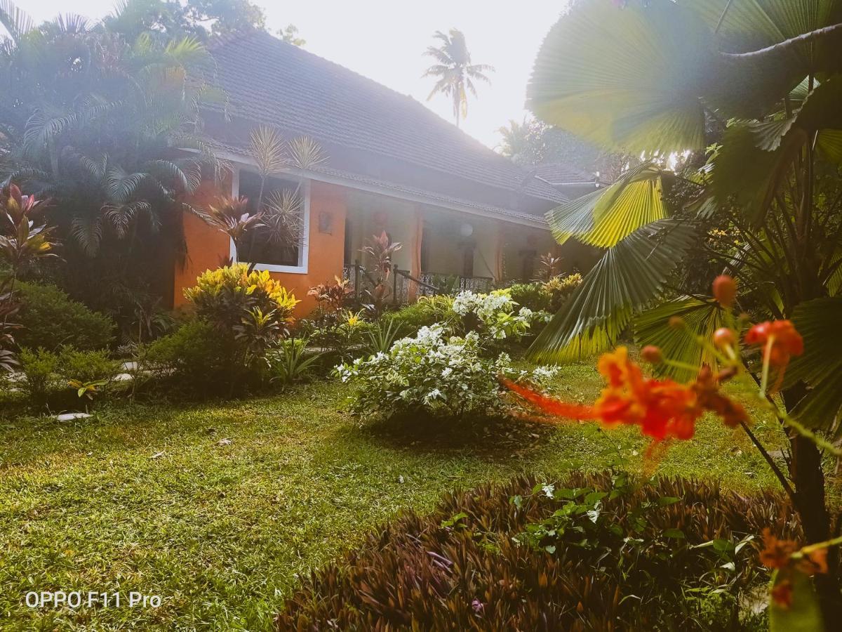 Country Side Inn Portuguese Guest House Cuelim Extérieur photo